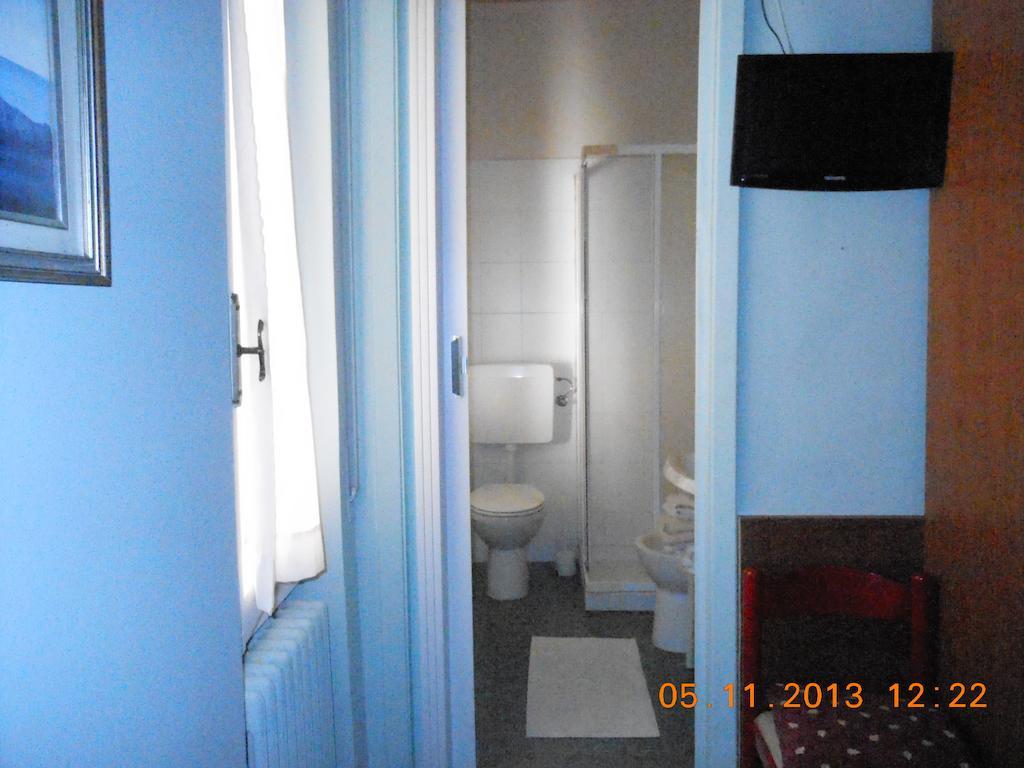 Albergo Villagrande Varazze Εξωτερικό φωτογραφία