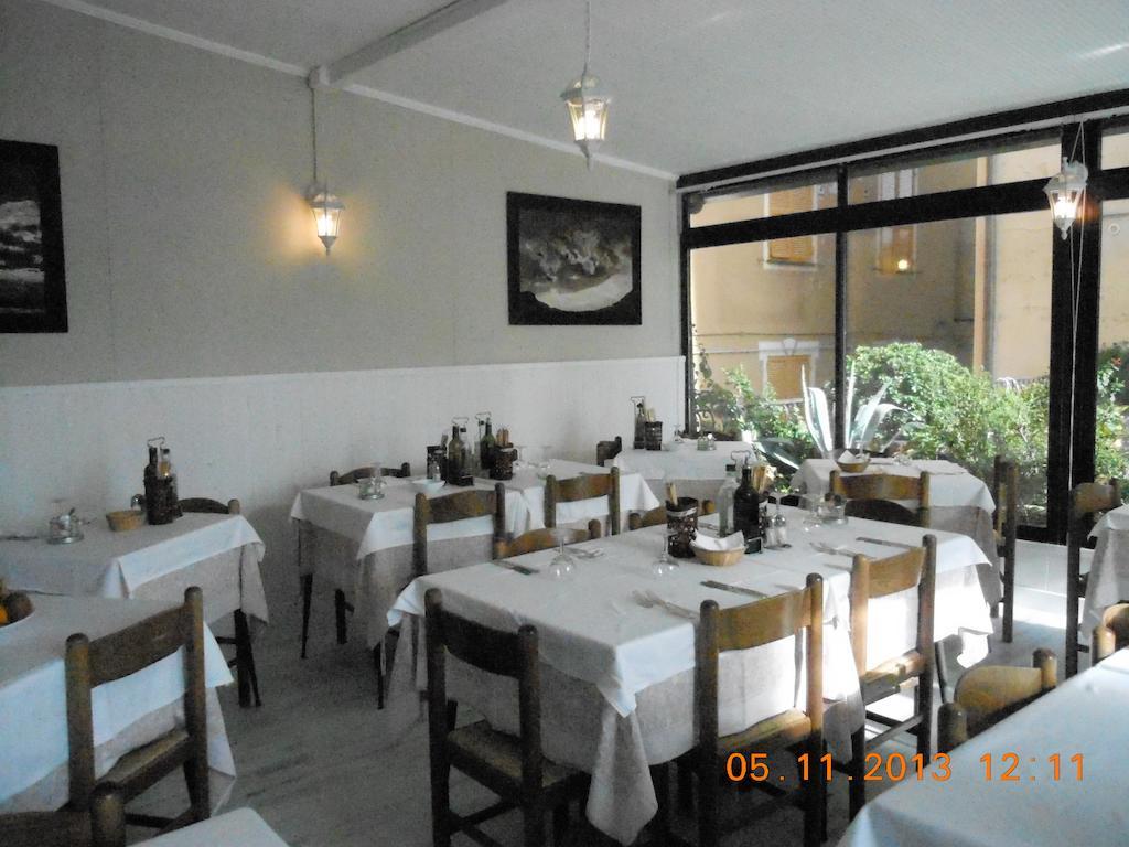 Albergo Villagrande Varazze Εξωτερικό φωτογραφία